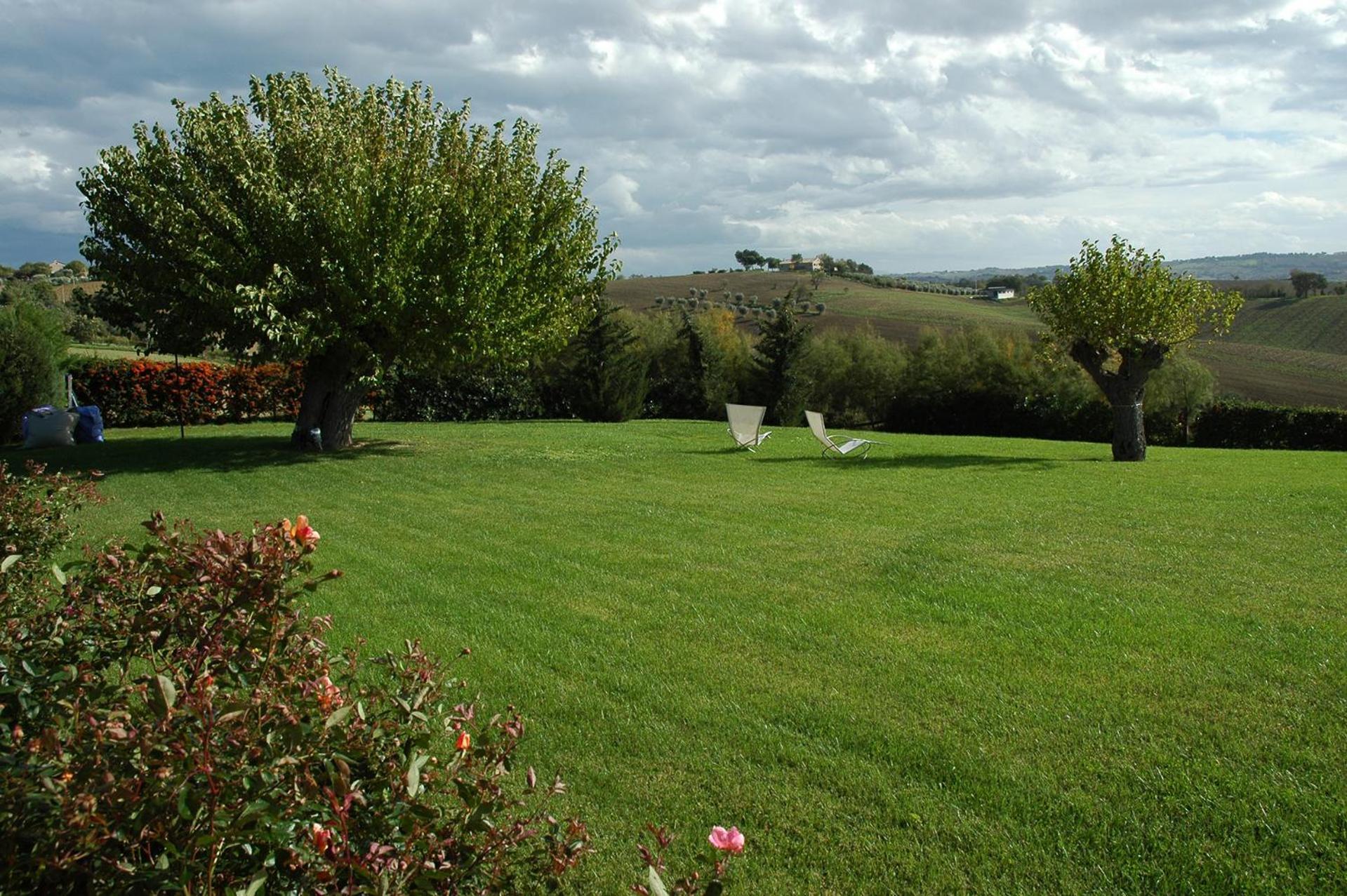 Solea Albergo Di Campagna Trecastelli Zewnętrze zdjęcie